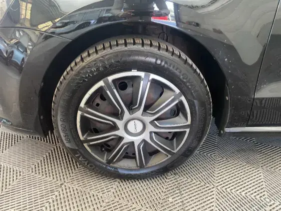 VOLKSWAGEN POLO V - voiture d'occasion - Photo 20