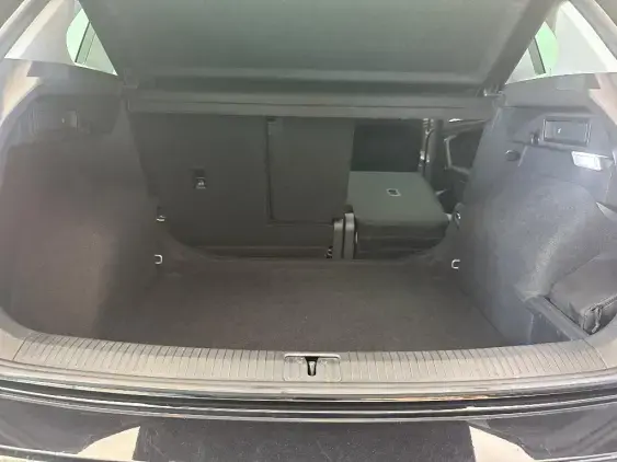 VOLKSWAGEN TIGUAN II - voiture d'occasion - Photo 16