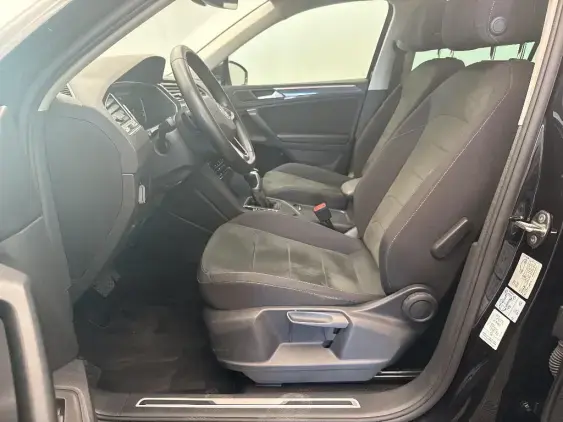 VOLKSWAGEN TIGUAN II - voiture d'occasion - Photo 17