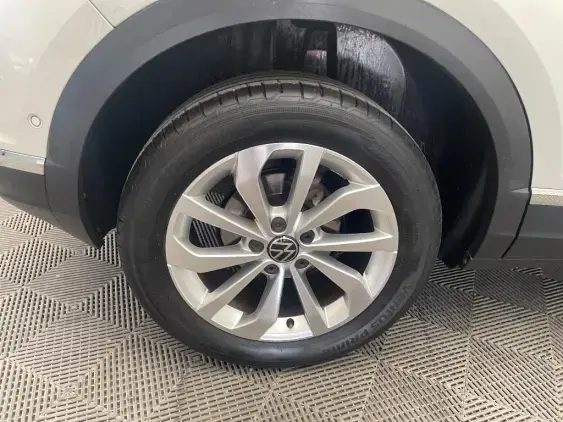 VOLKSWAGEN T-ROC - voiture d'occasion - Photo 23