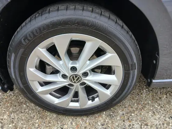 VOLKSWAGEN POLO VI - voiture d'occasion - Photo 23