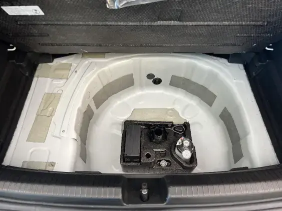 VOLKSWAGEN POLO VI - voiture d'occasion - Photo 17