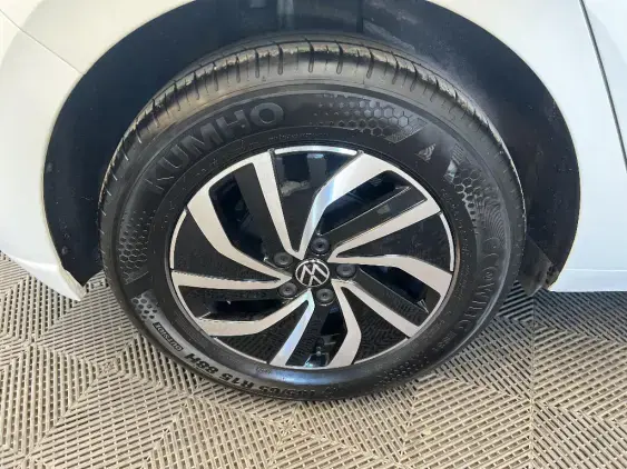 VOLKSWAGEN POLO VI - voiture d'occasion - Photo 25