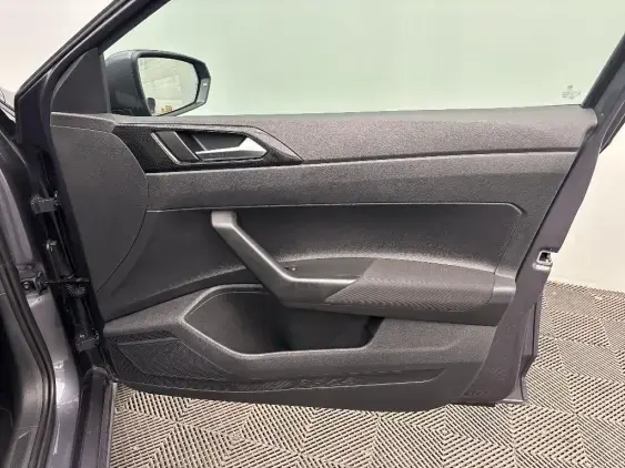 VOLKSWAGEN POLO VI - voiture d'occasion - Photo 20