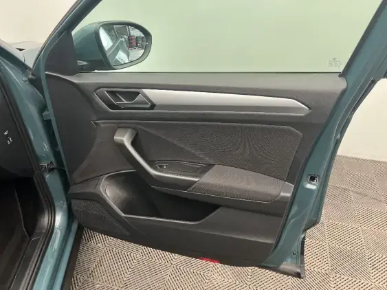 VOLKSWAGEN T-ROC - voiture d'occasion - Photo 20