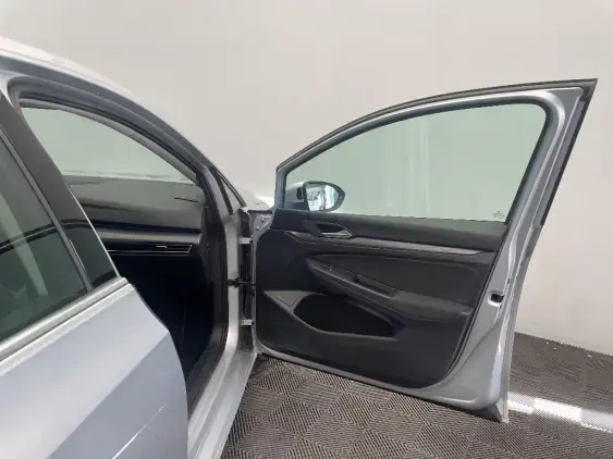 VOLKSWAGEN GOLF VIII - voiture d'occasion - Photo 18