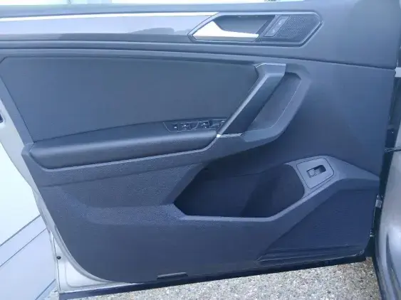 VOLKSWAGEN TIGUAN II - voiture d'occasion - Photo 19