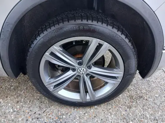 VOLKSWAGEN TIGUAN II - voiture d'occasion - Photo 24