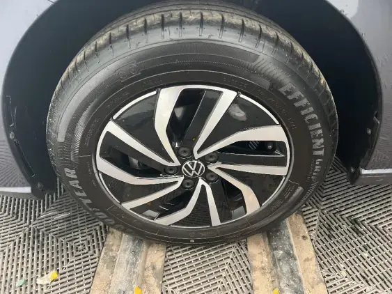 VOLKSWAGEN POLO VI - voiture d'occasion - Photo 23