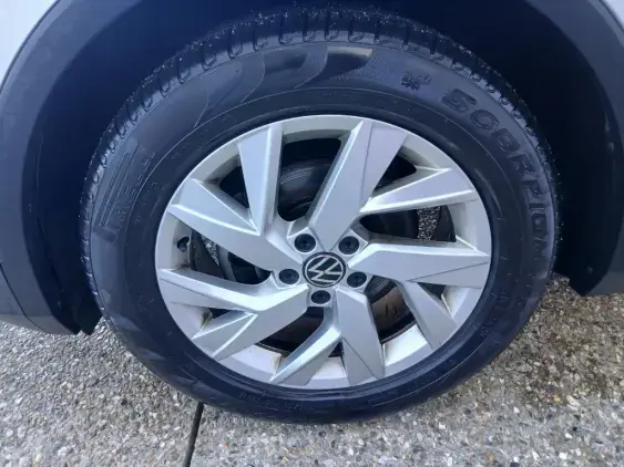 VOLKSWAGEN TIGUAN II - voiture d'occasion - Photo 23