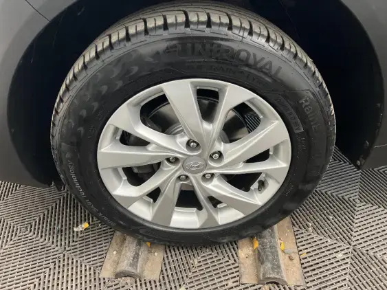 HYUNDAI TUCSON IV - voiture d'occasion - Photo 23