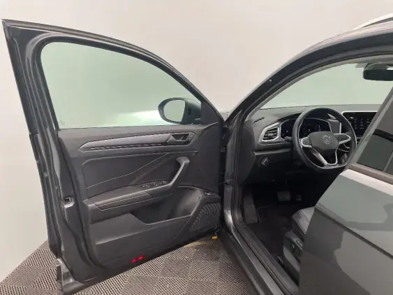 VOLKSWAGEN T-ROC - voiture d'occasion - Photo 18