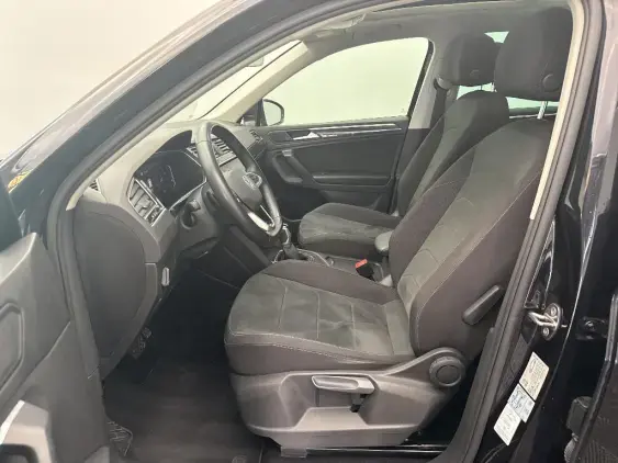 VOLKSWAGEN TIGUAN II - voiture d'occasion - Photo 17