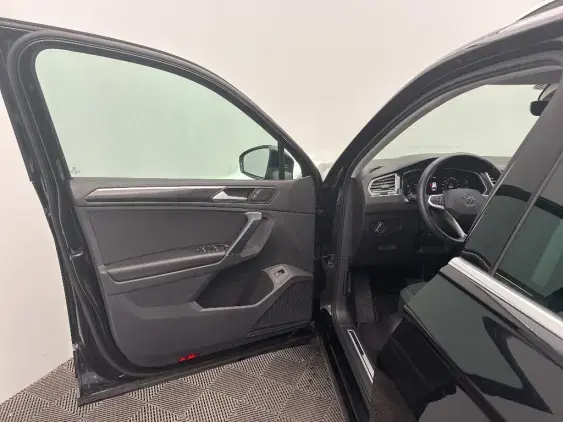 VOLKSWAGEN TIGUAN II - voiture d'occasion - Photo 18