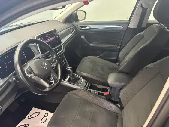 VOLKSWAGEN T-ROC - voiture d'occasion - Photo 18