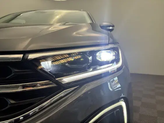 VOLKSWAGEN T-ROC - voiture d'occasion - Photo 22