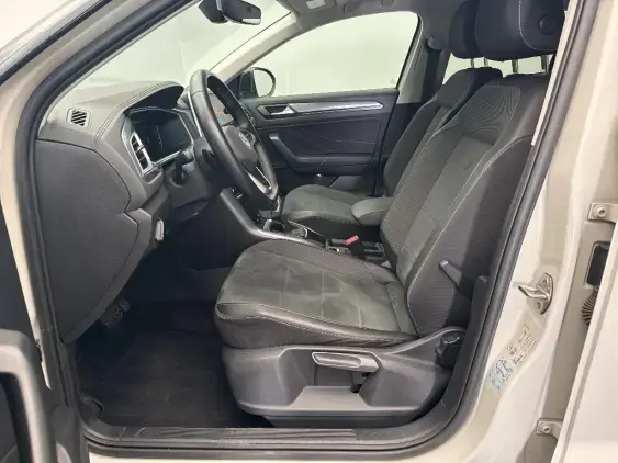 VOLKSWAGEN T-ROC - voiture d'occasion - Photo 18