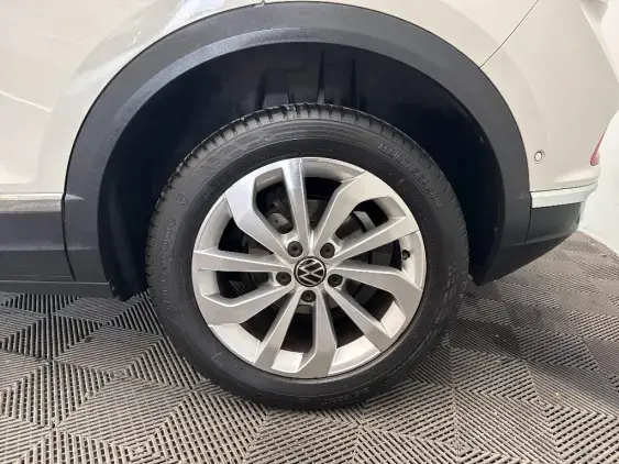 VOLKSWAGEN T-ROC - voiture d'occasion - Photo 24