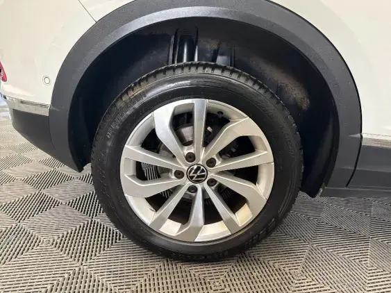 VOLKSWAGEN T-ROC - voiture d'occasion - Photo 25