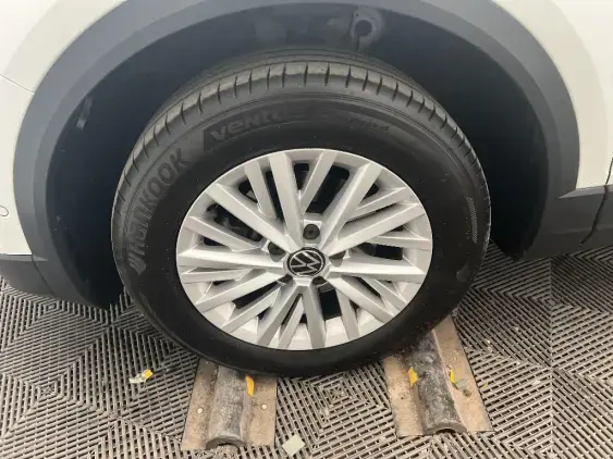 VOLKSWAGEN T-ROC - voiture d'occasion - Photo 23