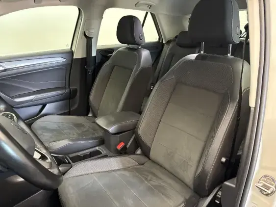 VOLKSWAGEN T-ROC - voiture d'occasion - Photo 18