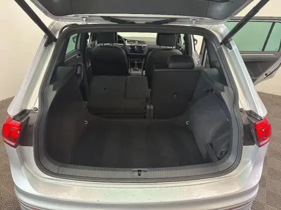 VOLKSWAGEN TIGUAN II - voiture d'occasion - Photo 16