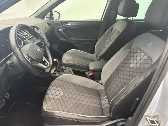 VOLKSWAGEN TIGUAN II - voiture d'occasion - Photo 18