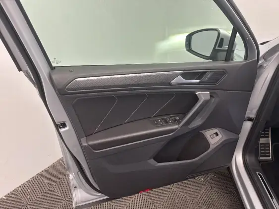 VOLKSWAGEN TIGUAN II - voiture d'occasion - Photo 19
