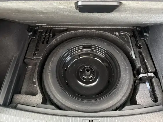 VOLKSWAGEN TIGUAN II - voiture d'occasion - Photo 17