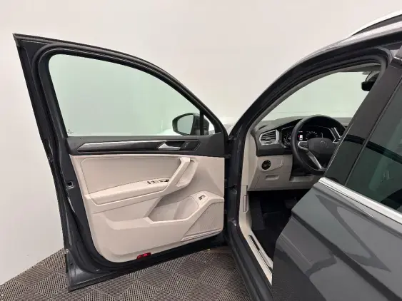VOLKSWAGEN TIGUAN II - voiture d'occasion - Photo 19