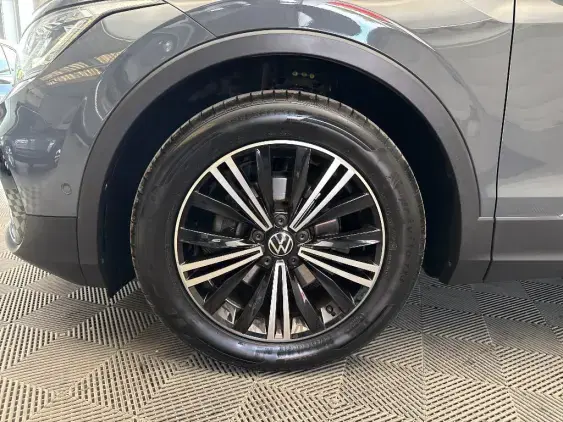 VOLKSWAGEN TIGUAN II - voiture d'occasion - Photo 23