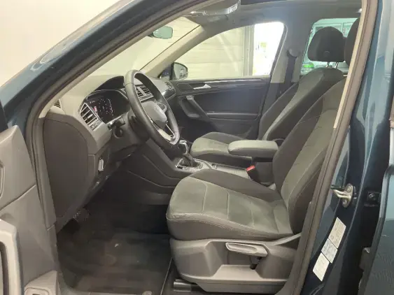 VOLKSWAGEN TIGUAN II - voiture d'occasion - Photo 16