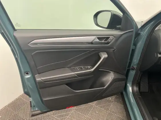 VOLKSWAGEN T-ROC - voiture d'occasion - Photo 19