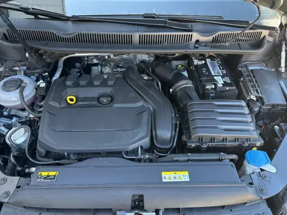 VOLKSWAGEN TOURAN III - voiture d'occasion - Photo 21