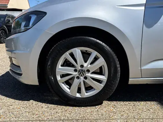 VOLKSWAGEN TOURAN III - voiture d'occasion - Photo 23