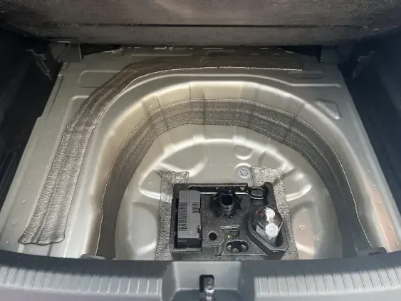 VOLKSWAGEN TAIGO - voiture d'occasion - Photo 17