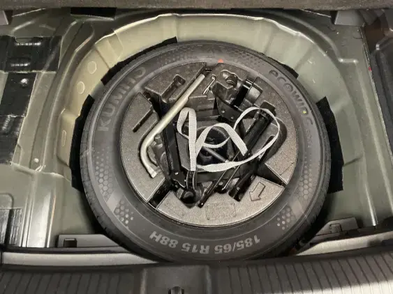 VOLKSWAGEN POLO VI - voiture d'occasion - Photo 16