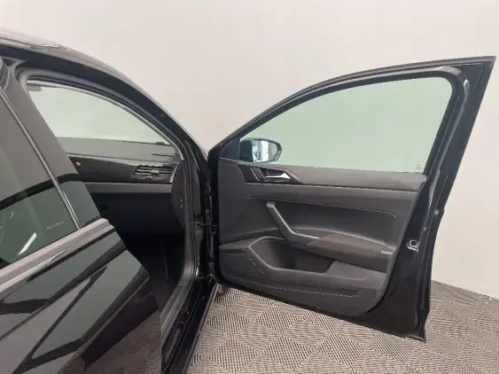 VOLKSWAGEN POLO VI - voiture d'occasion - Photo 19