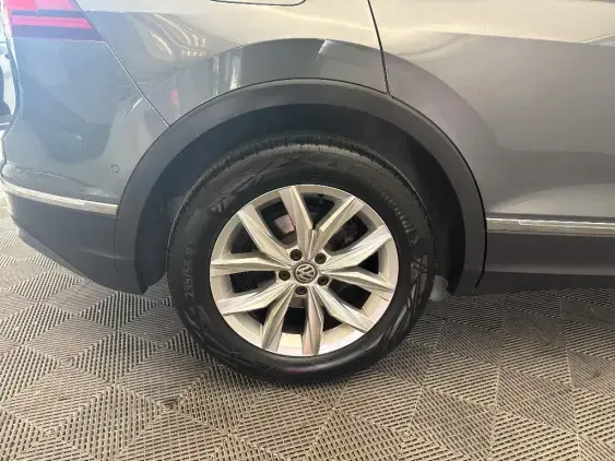 VOLKSWAGEN TIGUAN II - voiture d'occasion - Photo 25