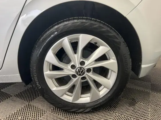 VOLKSWAGEN POLO VI - voiture d'occasion - Photo 24