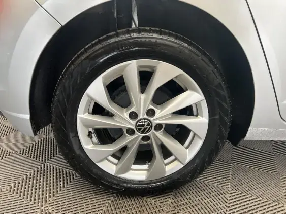 VOLKSWAGEN POLO VI - voiture d'occasion - Photo 25