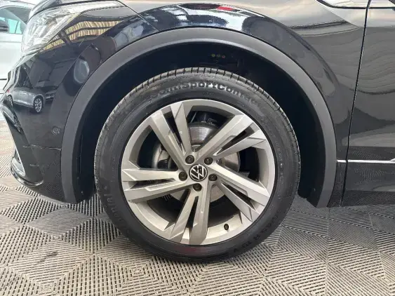 VOLKSWAGEN TIGUAN II - voiture d'occasion - Photo 22
