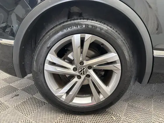 VOLKSWAGEN TIGUAN II - voiture d'occasion - Photo 24