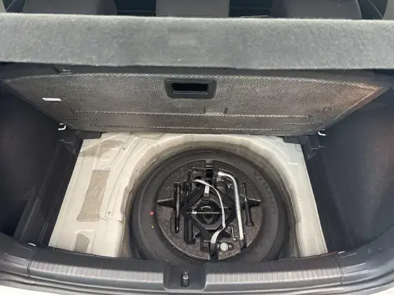 VOLKSWAGEN POLO VI - voiture d'occasion - Photo 17