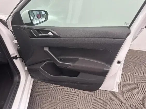 VOLKSWAGEN POLO VI - voiture d'occasion - Photo 20