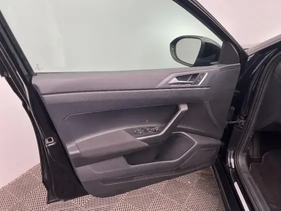 VOLKSWAGEN TAIGO - voiture d'occasion - Photo 19