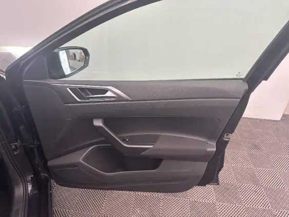 VOLKSWAGEN POLO VI - voiture d'occasion - Photo 20