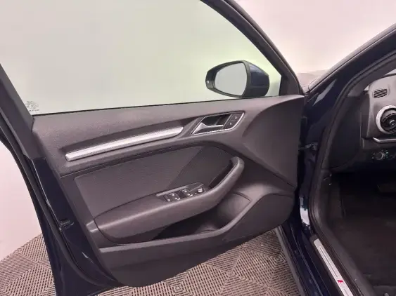 AUDI A3 SPORTBACK IV - voiture d'occasion - Photo 18