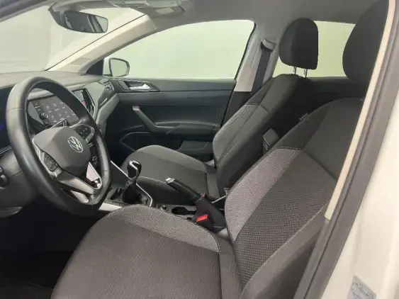 VOLKSWAGEN POLO VI - voiture d'occasion - Photo 18