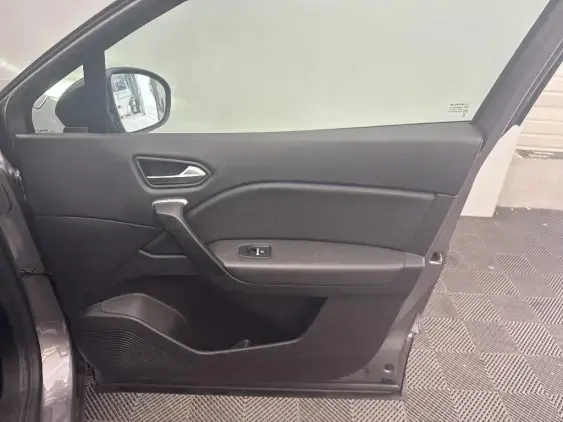 RENAULT CAPTUR II - voiture d'occasion - Photo 20
